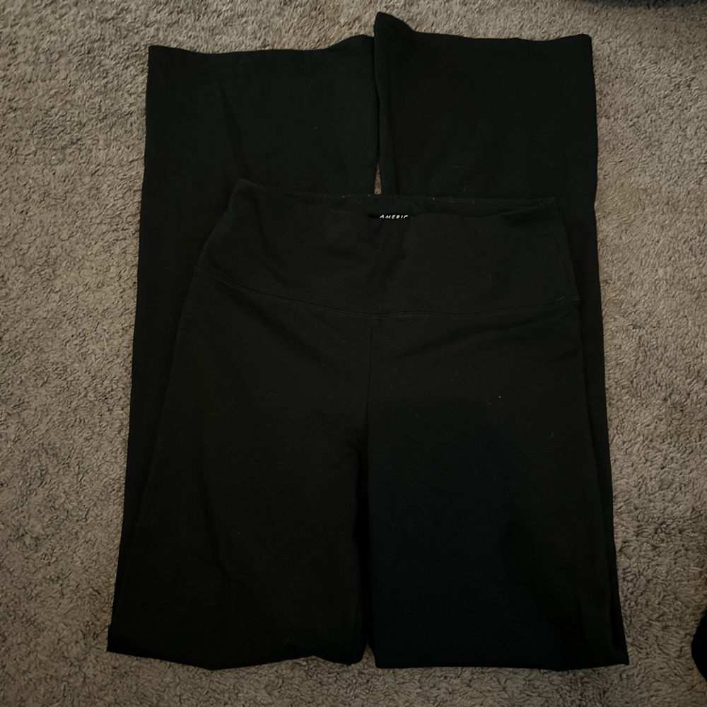 American Eagle black high-waisted flare leggings